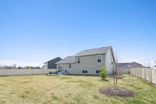 1114 Meadow Ln, Waconia, MN 55387 - Photo 46