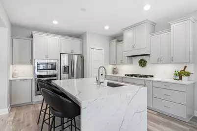 1198 Gretz Way, New Richmond, WI 54017 - Photo 8