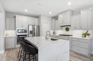 1198 Gretz Wy, New Richmond, WI 54017 - Photo 8