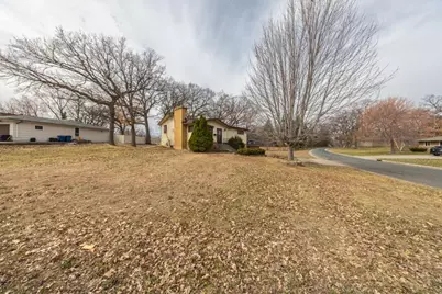 7901 Winsdale Street N, Golden Valley, MN 55427 - Photo 26
