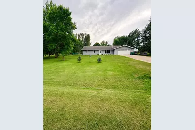 28169 Meadow Drive, Detroit Lakes, MN 56501 - Photo 2