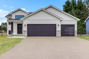 25921 24th St W, Zimmerman, MN 55398 - Photo 1