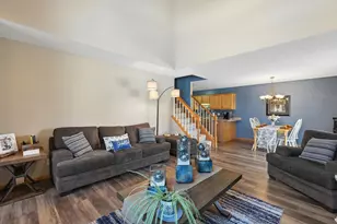 3574 Sterling Heights Dr, River Falls, WI 54022 - Photo 12