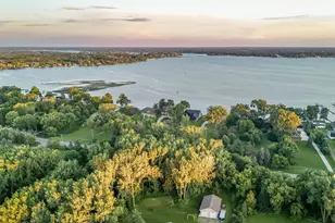 6851 N Shr Trl N, Forest Lake, MN 55025 - Photo 100