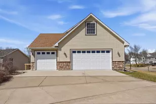 1620 26th St SE, Saint Cloud, MN 56304 - Photo 8