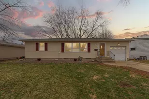 1443 Lincoln Ave, Owatonna, MN 55060 - Photo 2