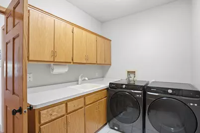 4230 Pineview Lane N, Plymouth, MN 55442 - Photo 34