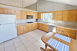 1013 Maplewood Dr, Delano, MN 55328 - Photo 4