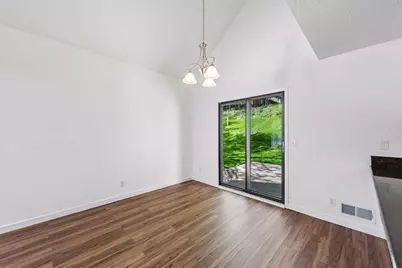 11574 Scotch Pine Court, Eden Prairie, MN 55344 - Photo 8