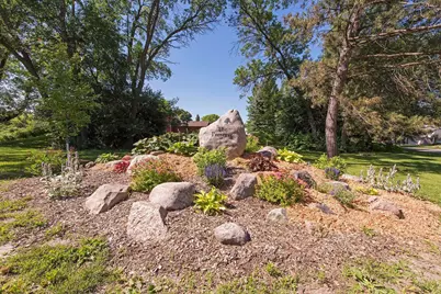 11574 Scotch Pine Court, Eden Prairie, MN 55344 - Photo 44