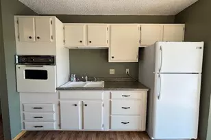 1114 Greenwood St E, Thief River Falls, MN 56701 - Photo 8