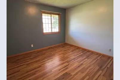 1114 Greenwood Street E, Thief River Falls, MN 56701 - Photo 16