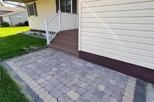 1114 Greenwood St E, Thief River Falls, MN 56701 - Photo 2