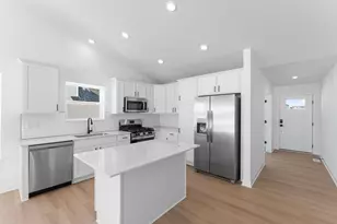 1922 Ironwood Dr, Carver, MN 55315 - Photo 4