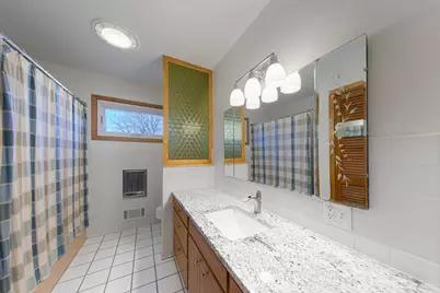 814 W Skaro Street, Saint Peter, MN 56082 - Photo 10