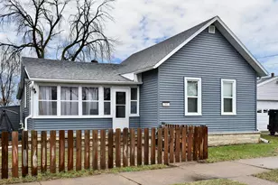 162 Sioux St, Winona, MN 55987 - Photo 1