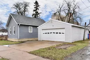 162 Sioux St, Winona, MN 55987 - Photo 22