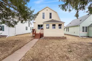 1522 E 4th St, Superior, WI 54880 - Photo 1