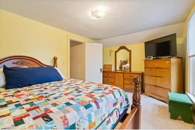1522 E 4th Street, Superior, WI 54880 - Photo 18