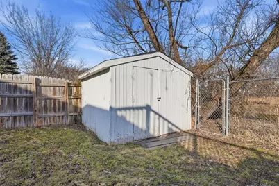 601 Horseshoe Lane, Braham, MN 55006 - Photo 10