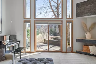 4856 Grandview Ct NE, Columbia Heights, MN 55421 - Photo 10