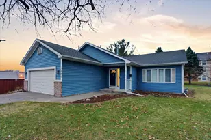 1523 4th St N, South Saint Paul, MN 55075 - Photo 2