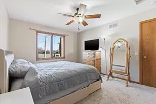 1523 4th St N, South Saint Paul, MN 55075 - Photo 14