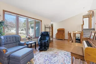 1523 4th St N, South Saint Paul, MN 55075 - Photo 12