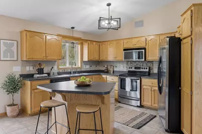 892 Kelly Street, Lino Lakes, MN 55014 - Photo 10