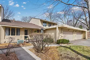 10223 Scarborough Rd, Bloomington, MN 55437 - Photo 2