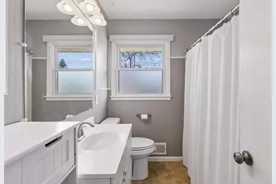 1713 Independence Avenue N, Golden Valley, MN 55427 - Photo 14