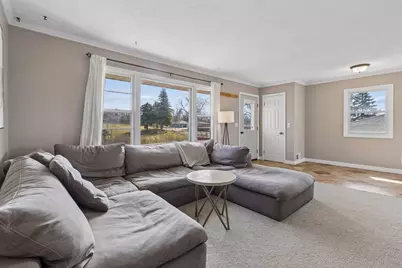 1713 Independence Avenue N, Golden Valley, MN 55427 - Photo 6