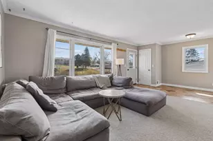 1713 Independence Ave N, Golden Valley, MN 55427 - Photo 6