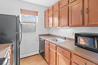676 Ashland Avenue #1, Saint Paul, MN 55104 - Photo 6