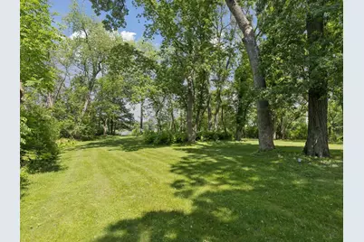 8803 Cove Pointe Road, Eden Prairie, MN 55347 - Photo 38