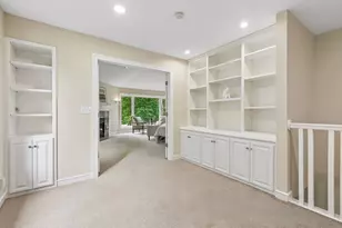 8803 Cove Pointe Rd, Eden Prairie, MN 55347 - Photo 32