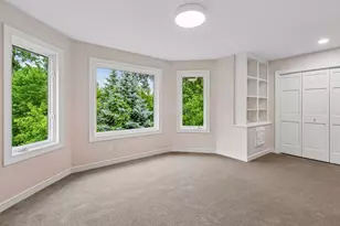 8803 Cove Pointe Rd, Eden Prairie, MN 55347 - Photo 52