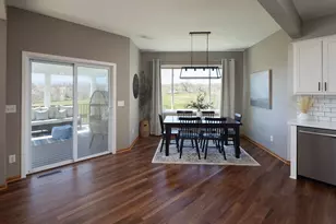 473 Amberg Ln, Chaska, MN 55318 - Photo 8