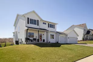 473 Amberg Ln, Chaska, MN 55318 - Photo 1