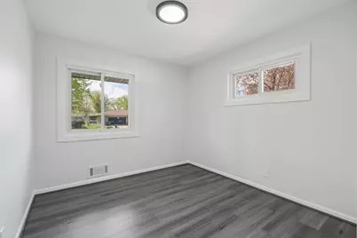 10037 Fremont Avenue S, Bloomington, MN 55431 - Photo 16