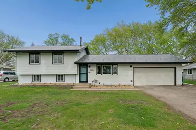 10037 Fremont Avenue S, Bloomington, MN 55431 - Photo 2