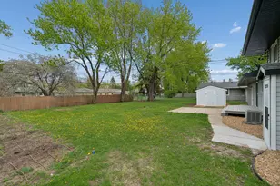 10037 Fremont Ave S, Bloomington, MN 55431 - Photo 32
