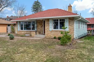 993 Hyacinth Ave E, Saint Paul, MN 55106 - Photo 4