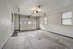 993 Hyacinth Ave E, Saint Paul, MN 55106 - Photo 50