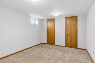 1461 Grandview Ave E, Maplewood, MN 55109 - Photo 28