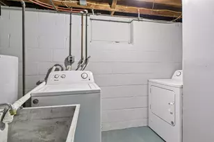 1461 Grandview Ave E, Maplewood, MN 55109 - Photo 32