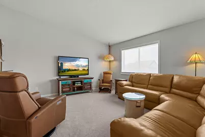 8585 Gateway Circle, Monticello, MN 55362 - Photo 6