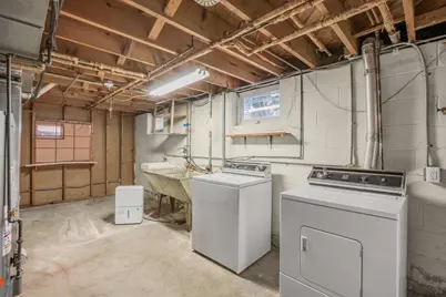 9009 Russell Avenue S, Bloomington, MN 55431 - Photo 20