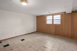 9009 Russell Ave S, Bloomington, MN 55431 - Photo 26