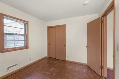 9009 Russell Avenue S, Bloomington, MN 55431 - Photo 18